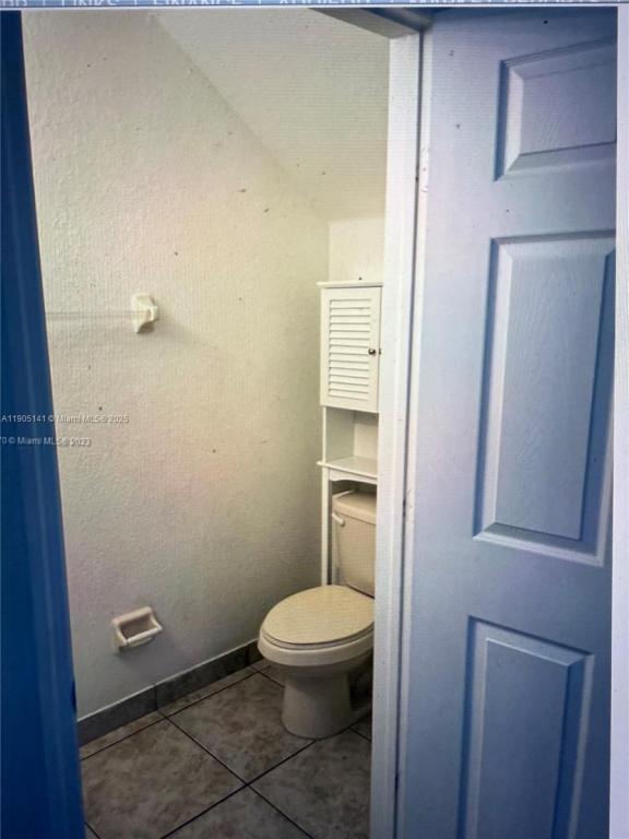 Foto del edificio - 4932 SW 140th Terrace