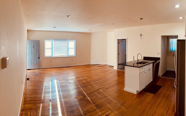 Foto principal - 117 Willow St