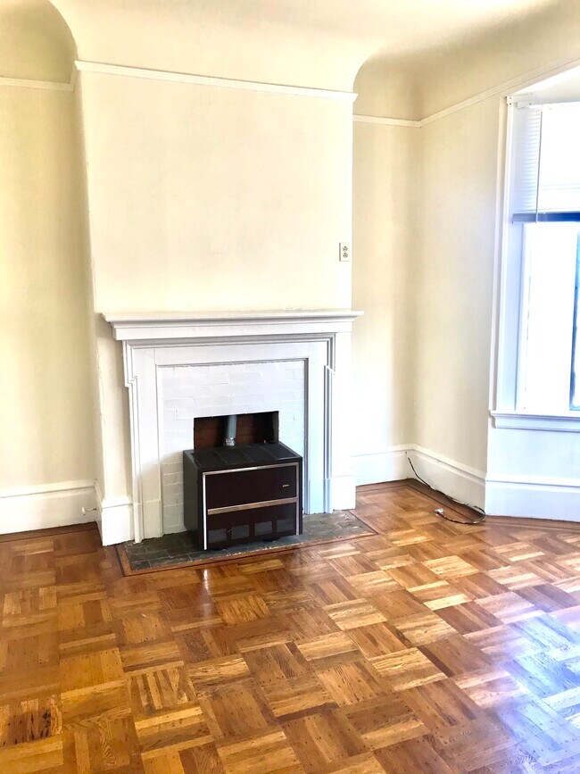 Foto del edificio - 1537 Taylor St