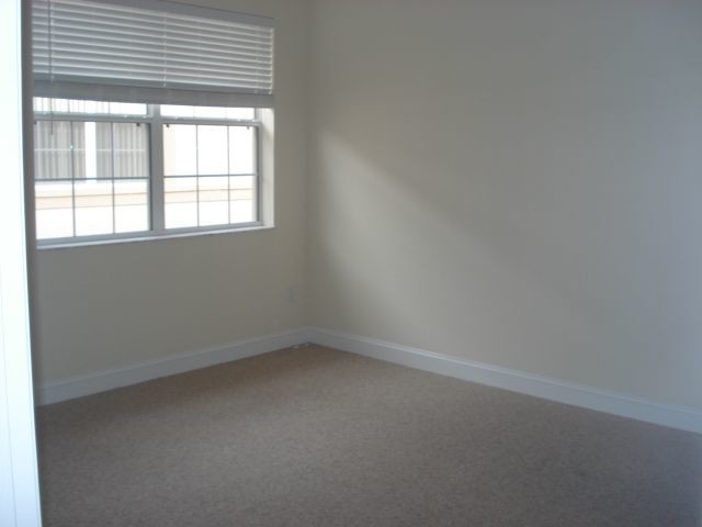 Foto del edificio - 4865 PALM COAST PW 2 NW