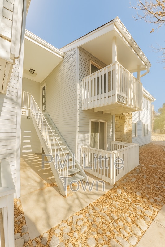 Building Photo - 13290 E Jewell Ave