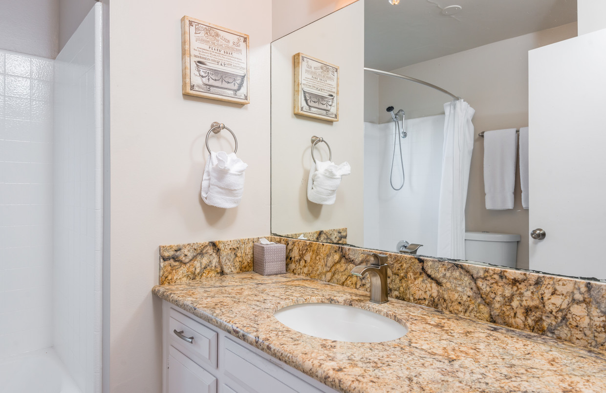 bathroom - 40 Oceano Ave