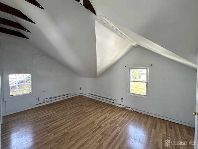 Foto del edificio - 84 Guilden St