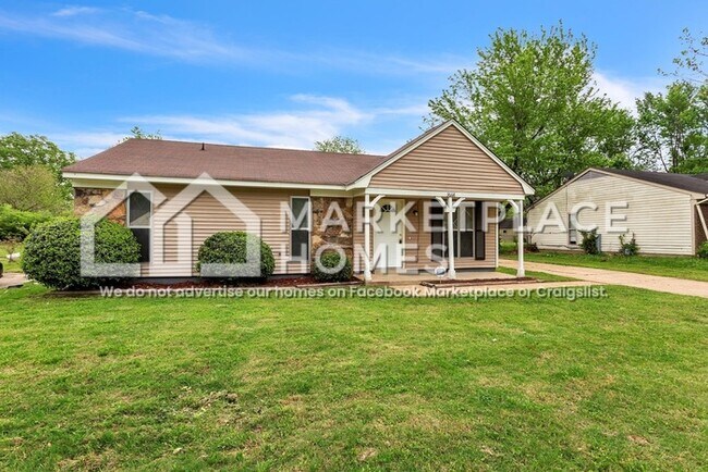 Building Photo - 3668 Barberry St