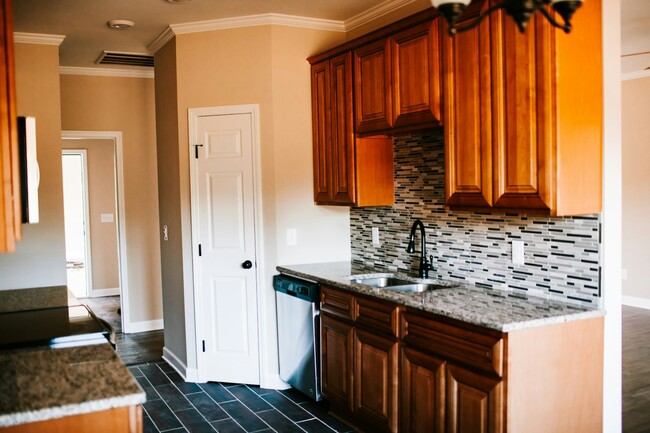 Foto del edificio - 109 Dickson Marks Rd