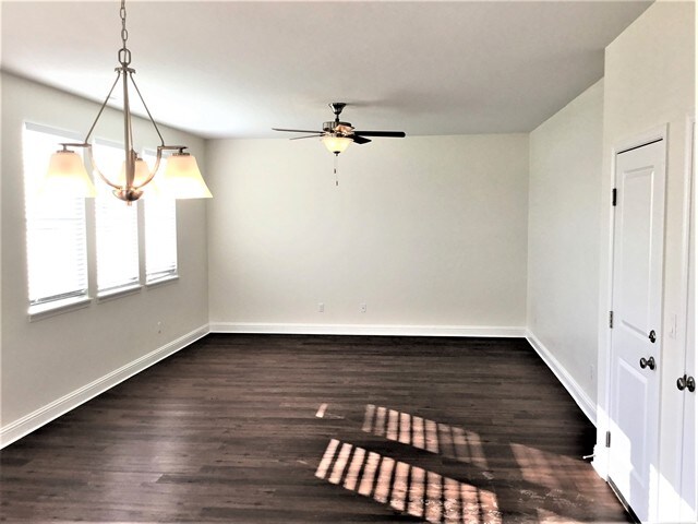 Building Photo - 54 S Lancaster Drive