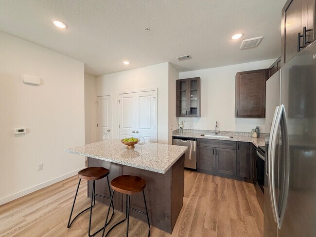 Foto del edificio - Beyond The Bend