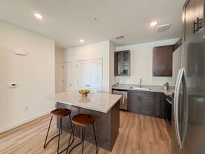 Building Photo - Beyond The Bend