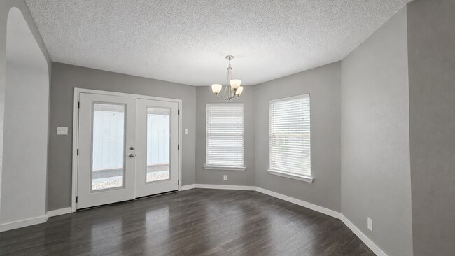 Foto del edificio - Move In Ready! Hunters Chase 3 Bedroom