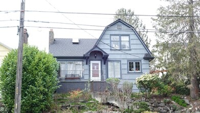 Building Photo - 7611 15th Ave NE