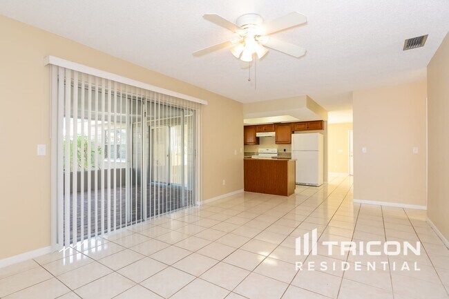 Building Photo - 14502 Mainland Greens Pl