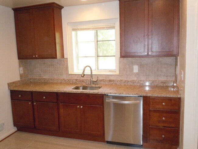 Foto del edificio - 5609 6th St S