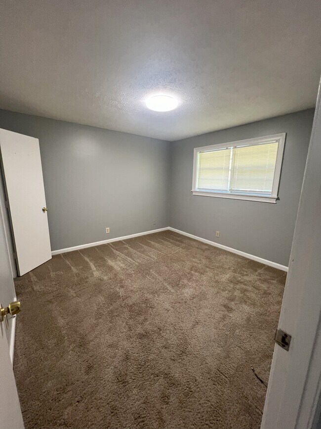 Building Photo - 393 Stone Mountain St