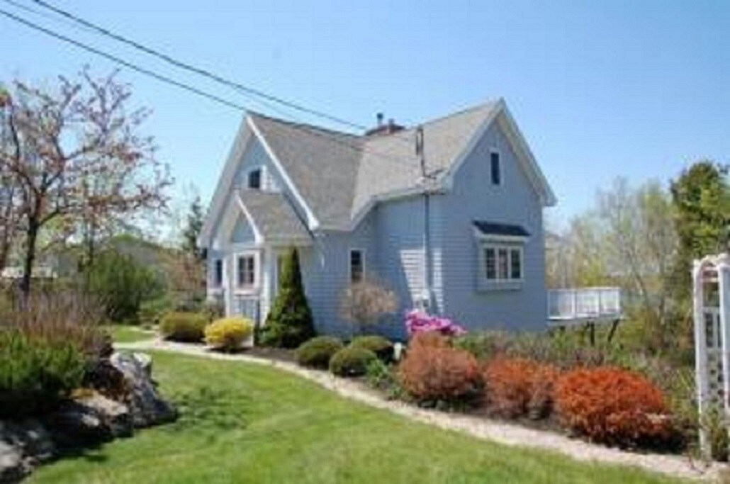 Primary Photo - 2030 Harpswell Islands Rd