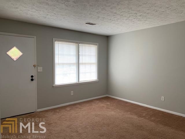 Building Photo - 499 Oak Way