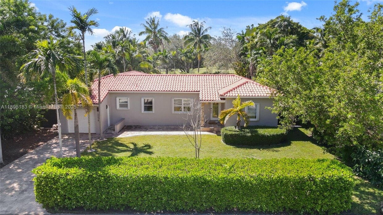 Primary Photo - 10626 NE 10th Ct