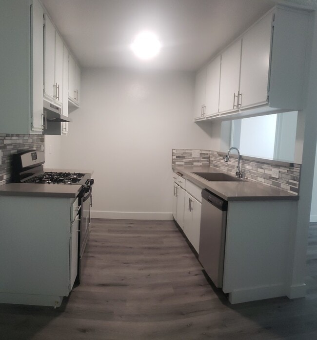 Building Photo - Keswick Manor Apartments