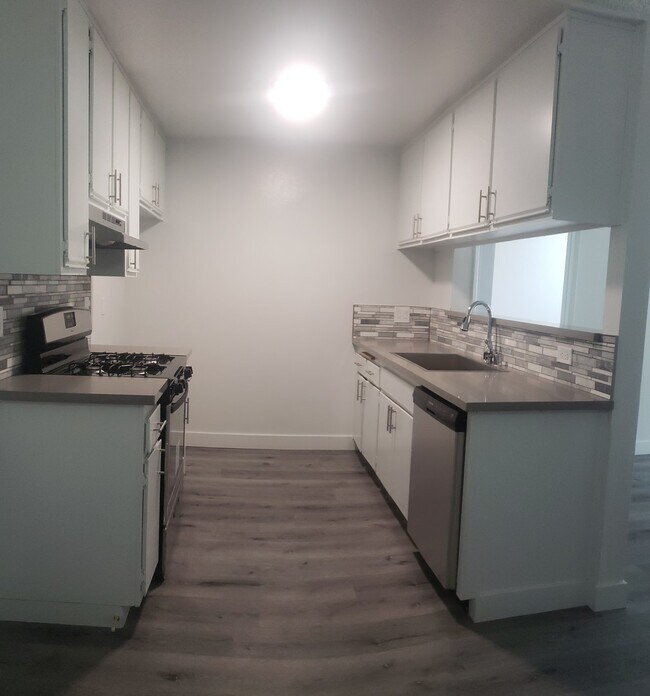 Foto del edificio - Keswick Manor Apartments