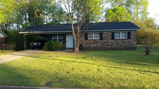Building Photo - 4900 Virginia Cir