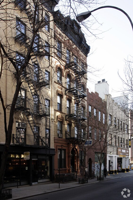 Edificio - 14 Morton St