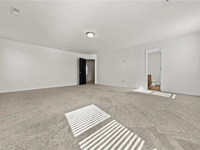 Foto del edificio - 4120 Vershire Ave