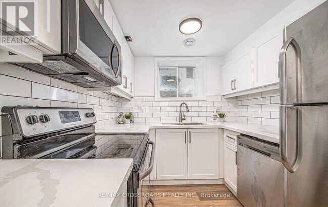 Photo du bâtiment - 91 McLaughlin Blvd