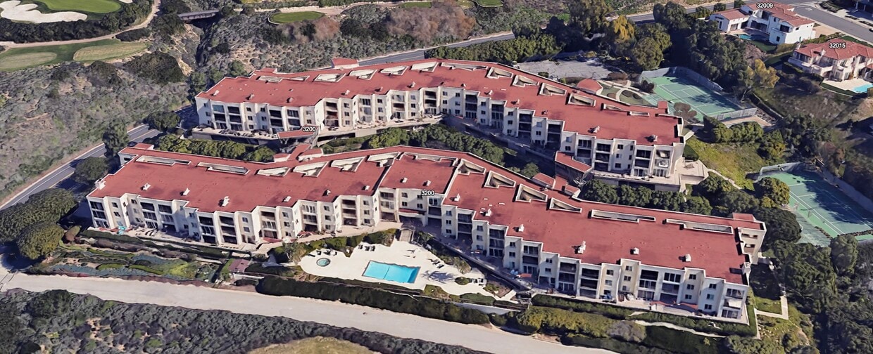 Primary Photo - 3200 La Rotonda Dr