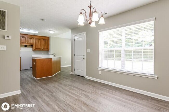 Building Photo - 165 Nowell Dr, Fairburn, GA 30213