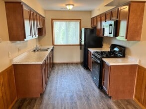 Building Photo - 1960 Burton St SE