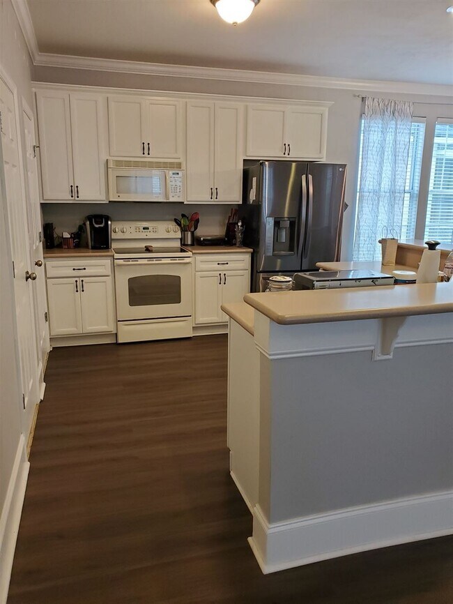 Building Photo - 2633 Fenwood Ct