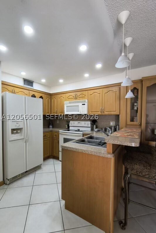 Building Photo - 3545 NE 167th St
