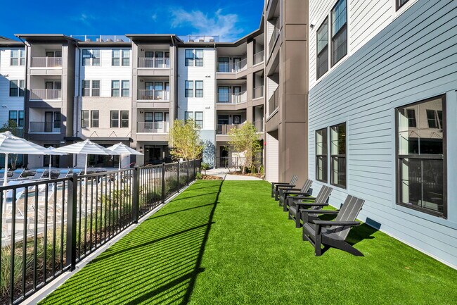 Foto del edificio - District 757 Apartments