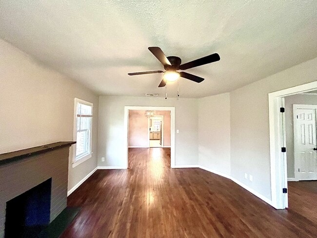 Foto del edificio - 2104 20th St