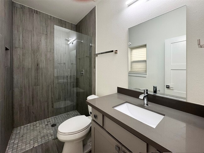 Foto del edificio - 2905 Gillespie St