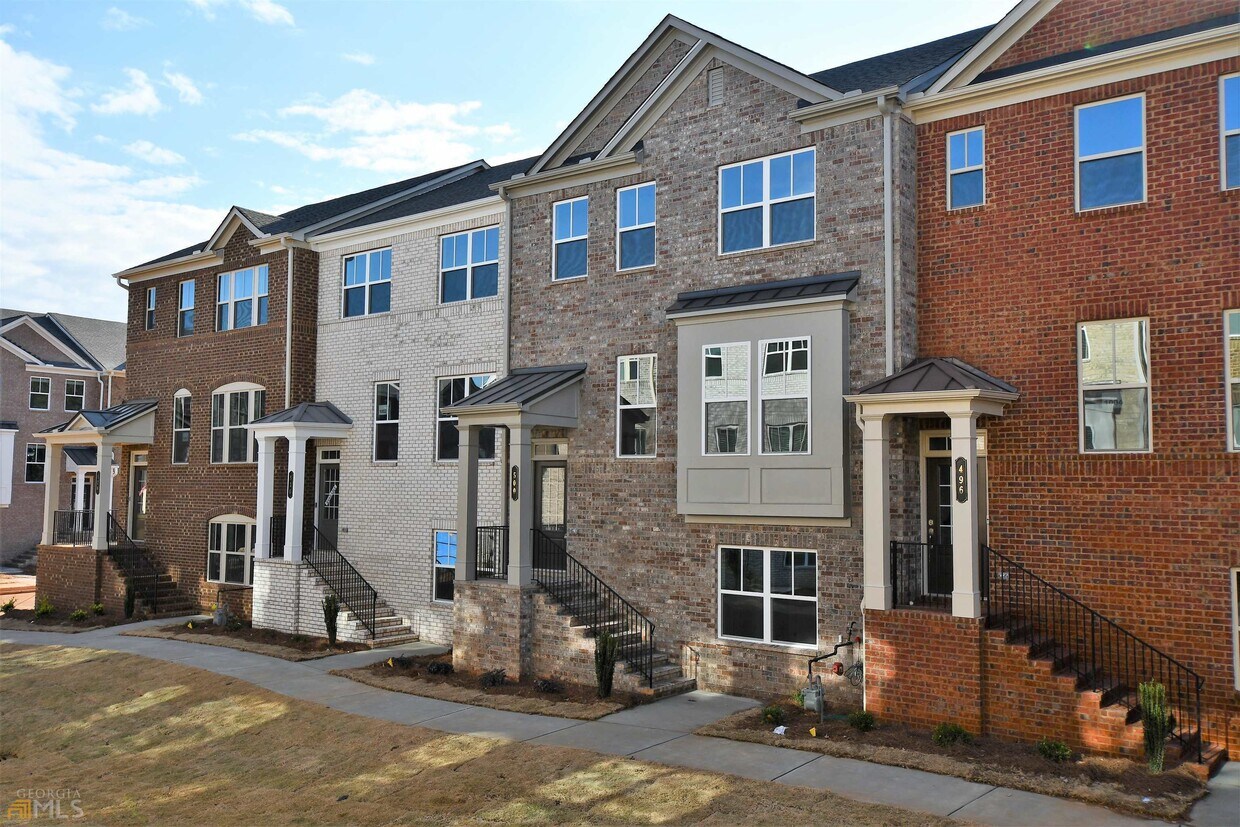Foto principal - 500 Sunset Park Dr