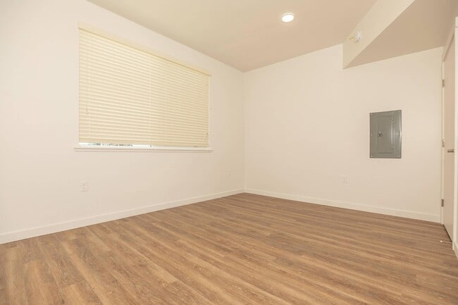 3x2 Guest Bedroom 1 - Mossdale Landing