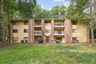 Building Photo - 1212 Schaub Dr