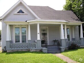 Building Photo - 809 Broadway Ave