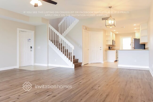 Building Photo - 1419 Burgos Dr