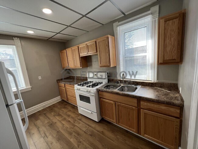 Foto del edificio - 300 Gunnison Ave SW