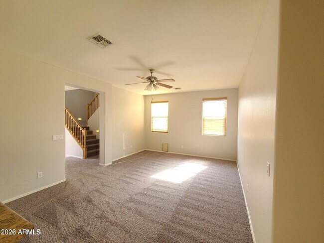 Foto del edificio - 3909 E Melrose St