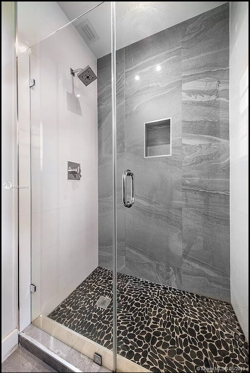 Foto del edificio - 5322 Orduna Dr