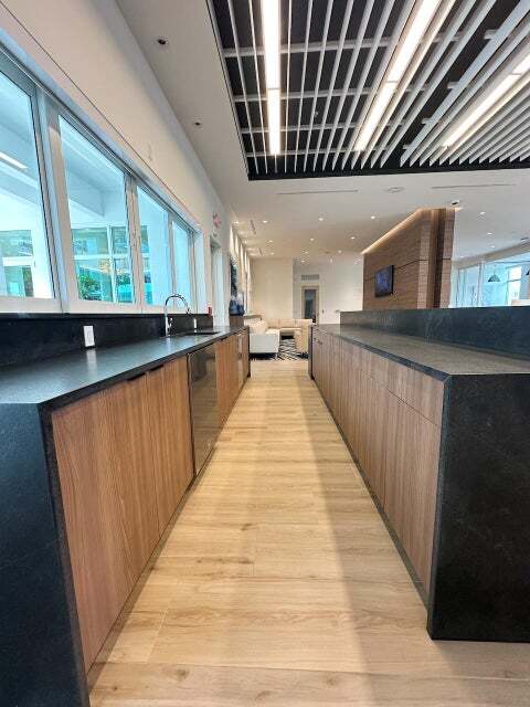 Foto del edificio - 1621 N Dixie Hwy