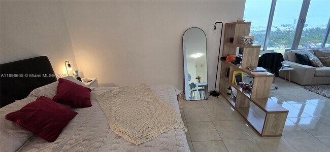 Foto del edificio - 1000 West Ave