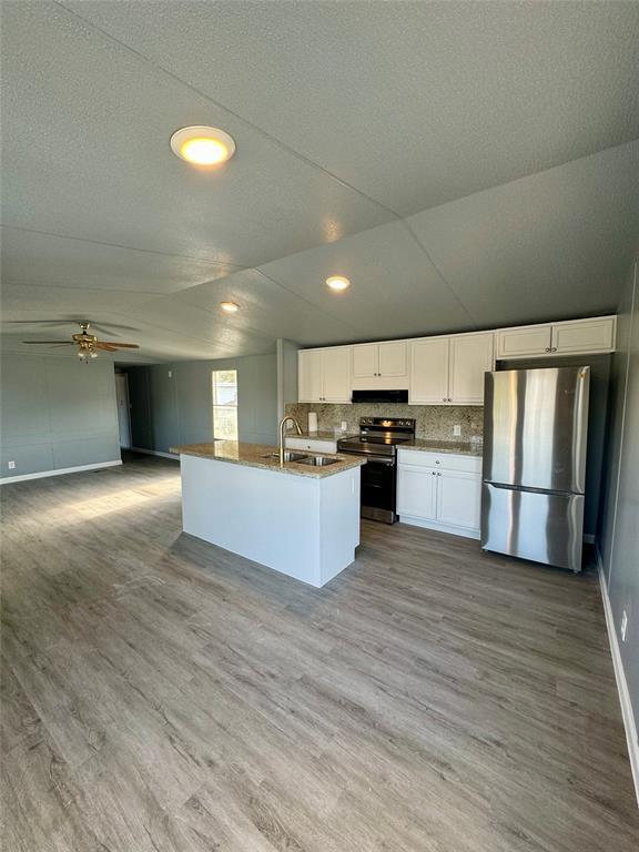 Building Photo - 9017 Taub Rd