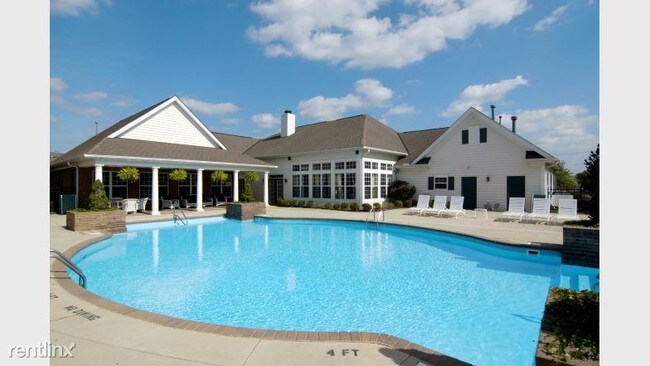 Foto del edificio - 5699 Tuttle Commons Blvd
