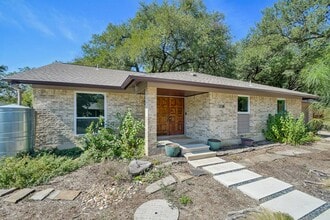 Building Photo - 2505 Comburg Castle Way