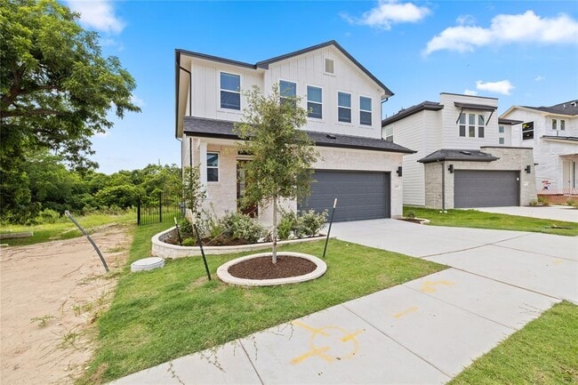 Building Photo - 1608 Kit Cir