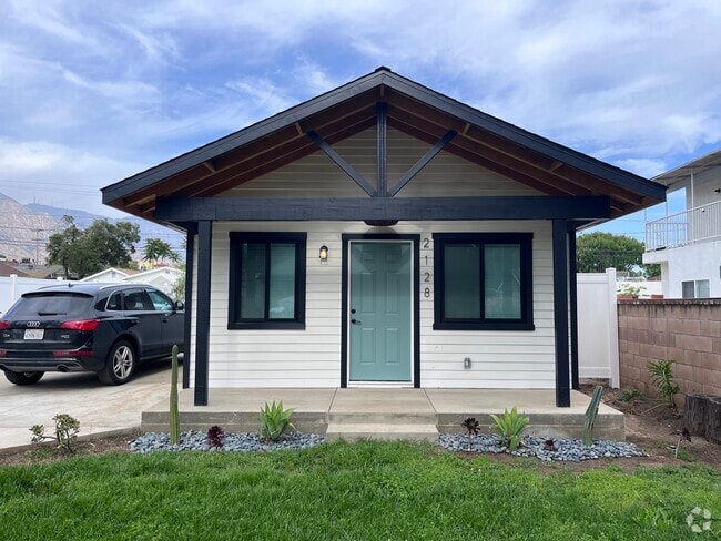 Building Photo - 2128 El Sereno Ave