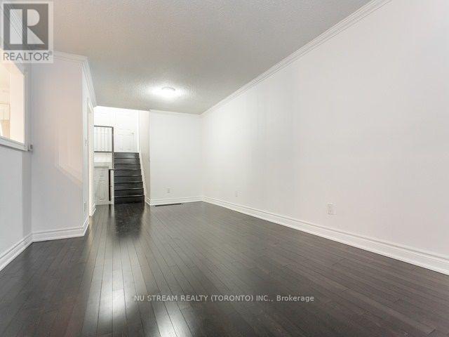 Photo du bâtiment - 8 Peachtree Pl